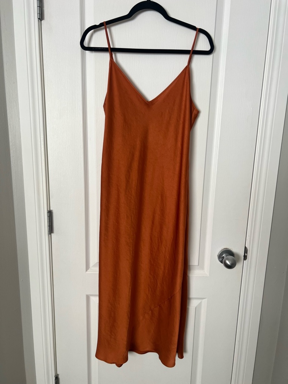 Aritzia Wilfred Women’s only Slip Dress in Rust - Minimal Spaghetti Strap Dress
